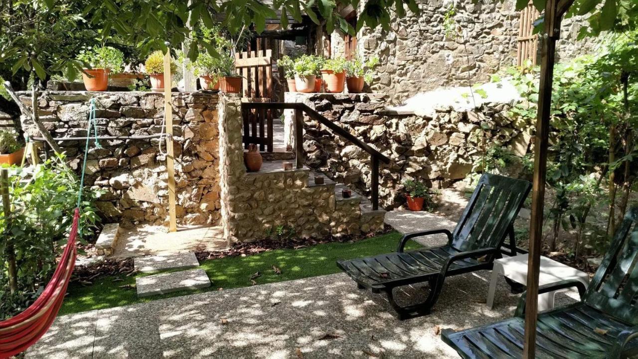 Casa Em Xisto Na Serra Da Lousa, Gondramaz Екстериор снимка