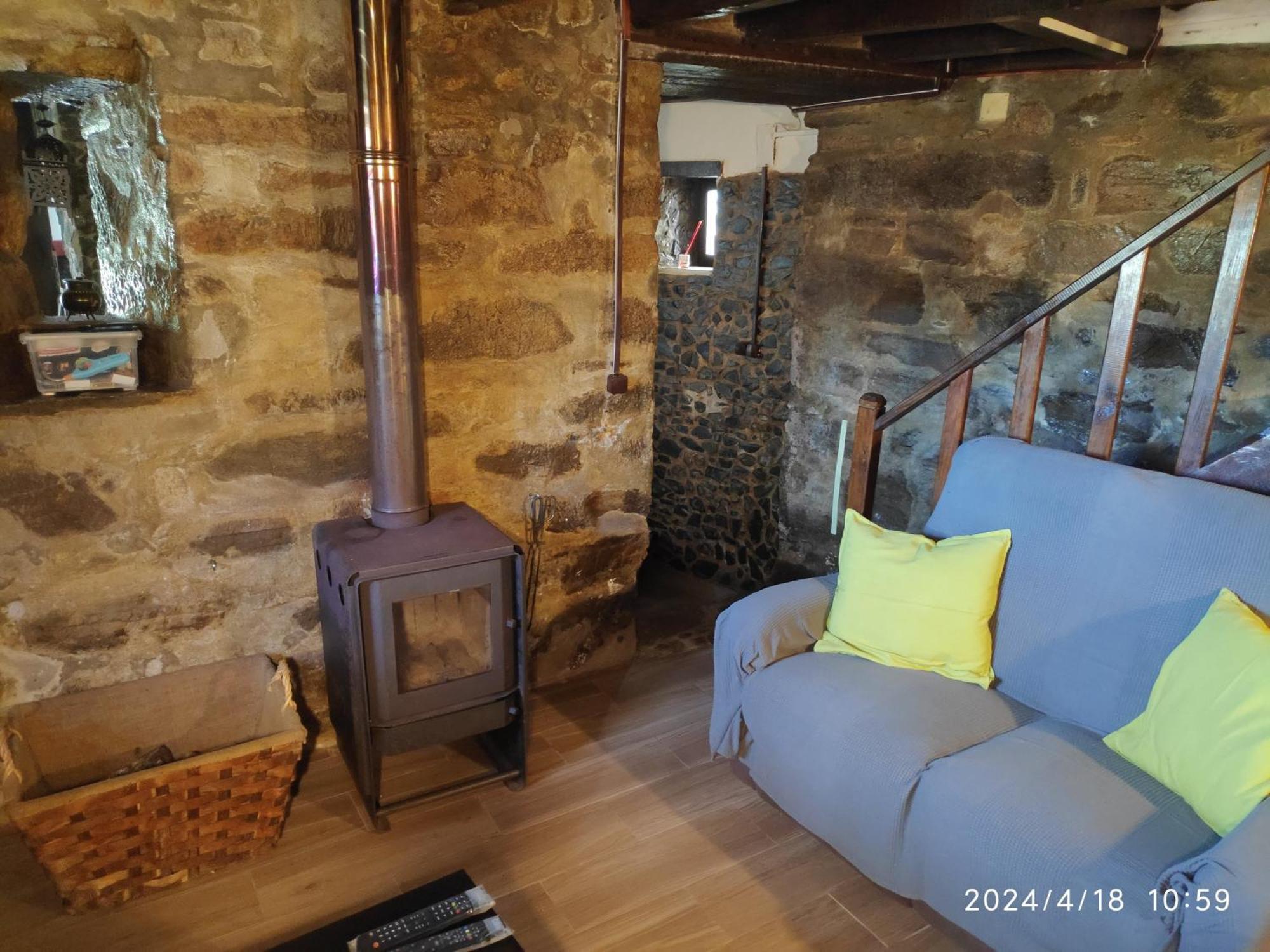 Casa Em Xisto Na Serra Da Lousa, Gondramaz Екстериор снимка